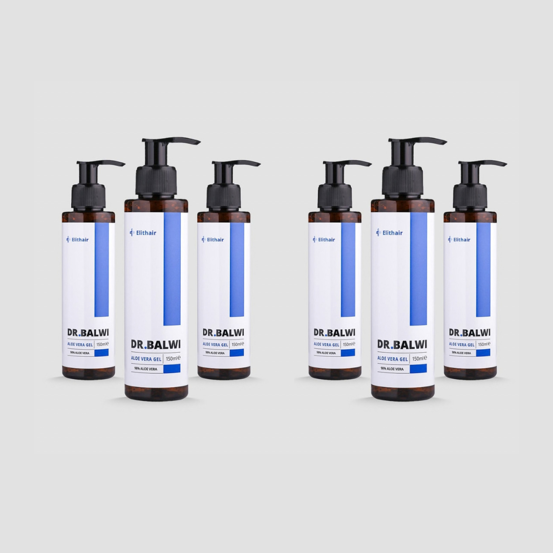 Sechs Flaschen Dr. Balwi Shop's 98% Aloe Vera Gel mit Pumpspendern, gruppiert in Zweiergruppen auf hellgrauem Hintergrund. Weiße Etiketten mit blauen Akzenten betonen die wohltuende Pflege für trockene Kopfhaut.