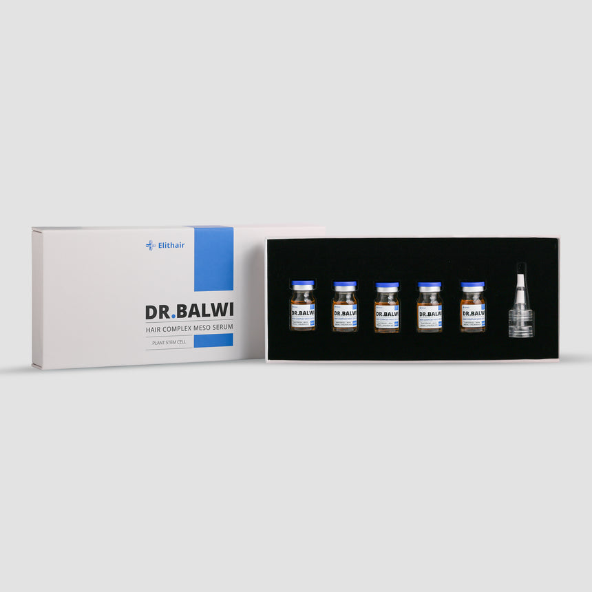 Eine weiße Schachtel mit der Aufschrift Dr. Balwi Meso Therapie (Refill) aus dem Dr. Balwi Shop enthält fünf Serumfläschchen und ein Tropffläschchen in schwarzem Schaumstoff, mit dem Elithair-Logo auf der Schachtel, zum Haarausfall vorbeugen.